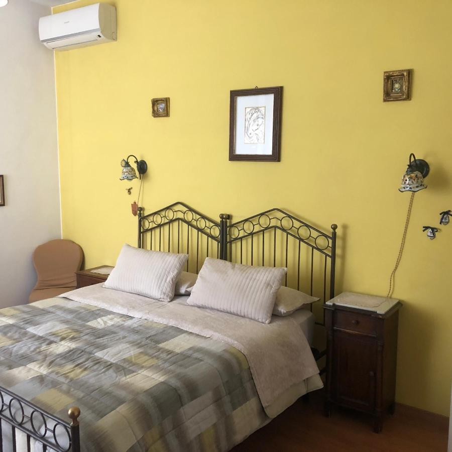 Apartment Parmense מראה חיצוני תמונה