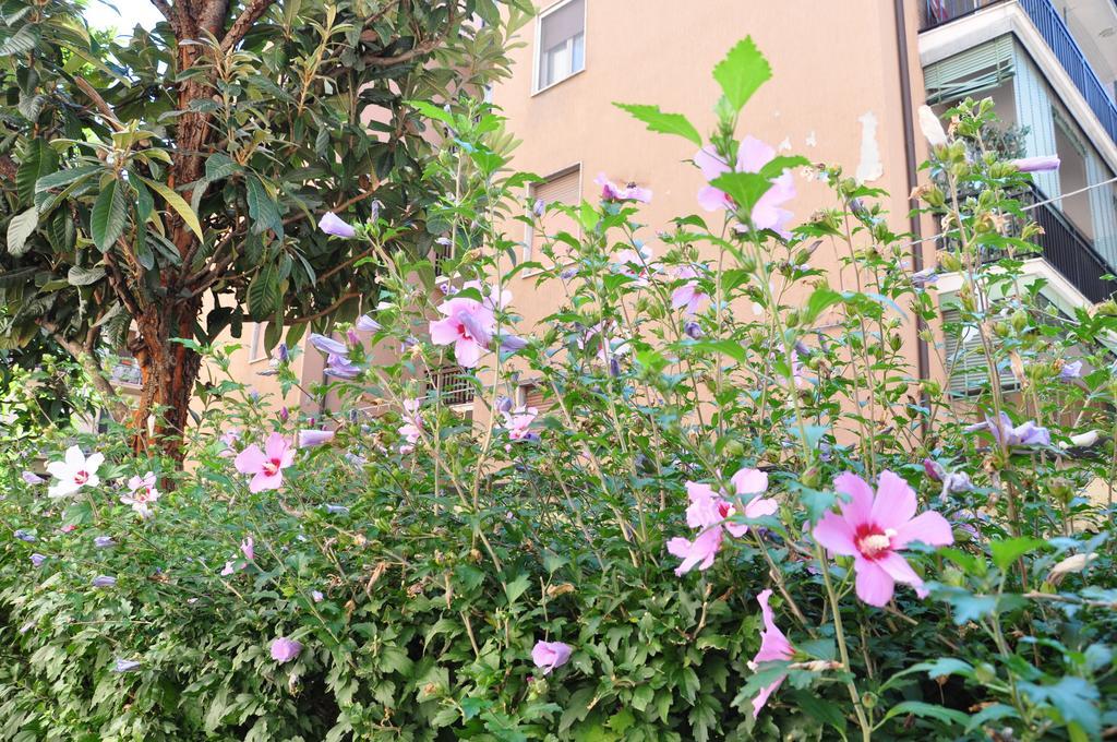 Apartment Parmense מראה חיצוני תמונה
